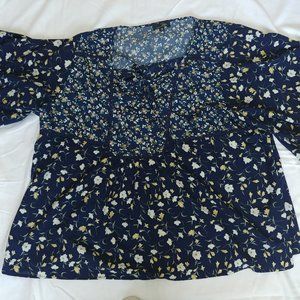 Suzzane Betro Navy crepe print top